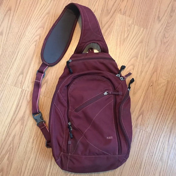rei sling bag